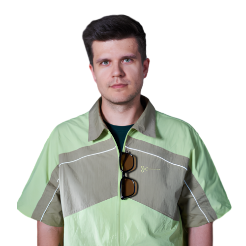 Максим Маколдин